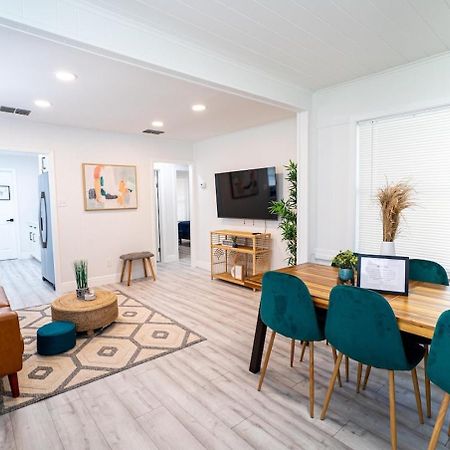 Homey Cozy Newly Renovated Stylish&Chic 7 Guests แทมปา ภายนอก รูปภาพ